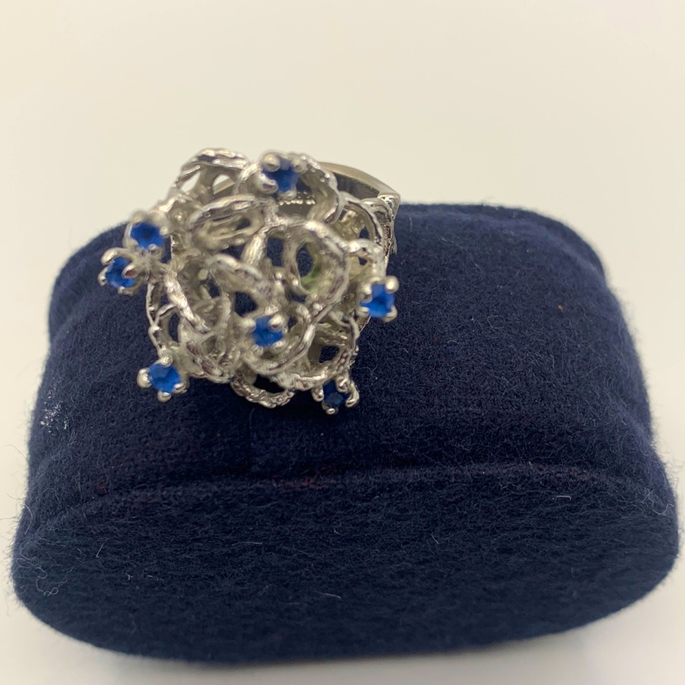 Lovely Vintage 18 electroplated,Beautiful Bird Nest design